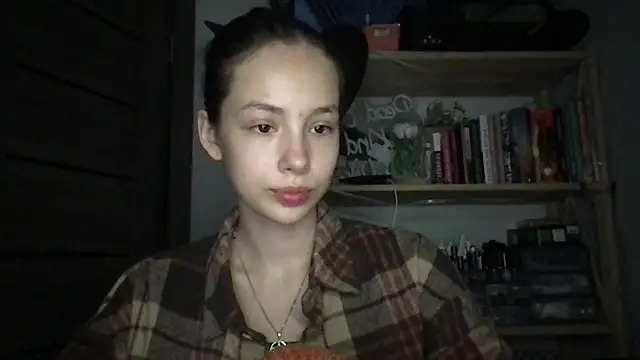 Yuna5343 online show from September 18, 8:33 pm