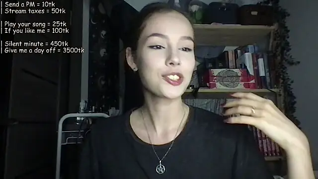 Snapshot of Yuna5343 chatting on May 20, 8:26 pm Yuna5343 online show from May 20, 8:26 pm