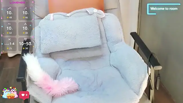 LINLIN-2025 online show from November 19, 2:06 pm