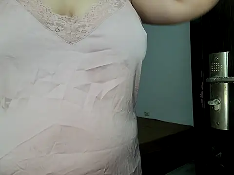 Snapshot of Alexandra23d chatting on September 27, 9:09 pm Alexandra23d online show from September 27, 9:09 pm