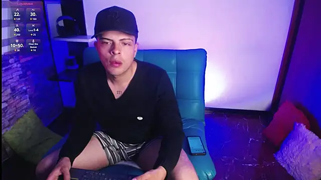 saturogojo777 online show from October 3, 4:42 am