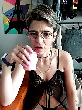 Lulypsicologasexual online show from October 25, 3:29 pm