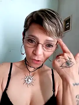 Lulypsicologasexual online show from November 19, 2:28 pm