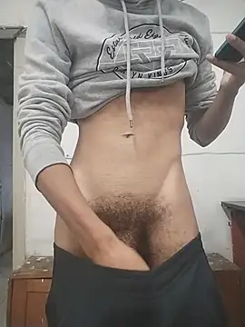 Snapshot of ColouredPapi chatting on July 6, 10:01 am ColouredPapi online show from July 6, 10:01 am
