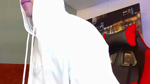 Snapshot of alexgiraldo__ chatting on July 2, 12:33 pm alexgiraldo online show from July 2, 12:33 pm