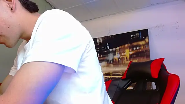 Snapshot of alexgiraldo__ chatting on July 15, 6:46 pm alexgiraldo online show from July 15, 6:46 pm