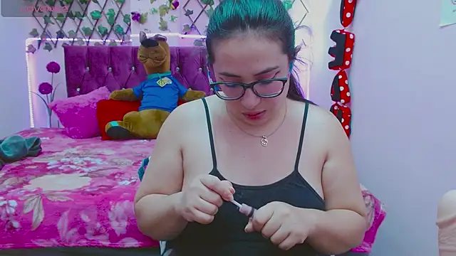 Estrella  sex online show from September 17, 8:43 pm