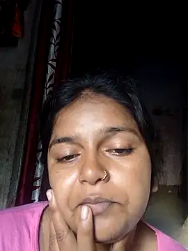 Snapshot of heena3355 chatting on September 15, 11:10 am heena3355 online show from September 15, 11:10 am