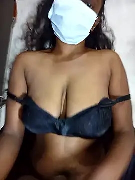 MickMicky online show from December 22, 5:48 am