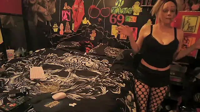 Splash Queen420 online show from April 22, 2:25 am