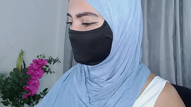 jade nassar online show from May 25, 10:49 pm