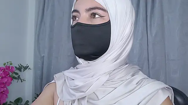jade nassar online show from June 10, 12:11 am