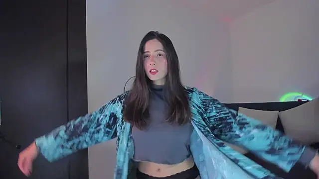 mishelkrave  online show from March 15, 12:05 am