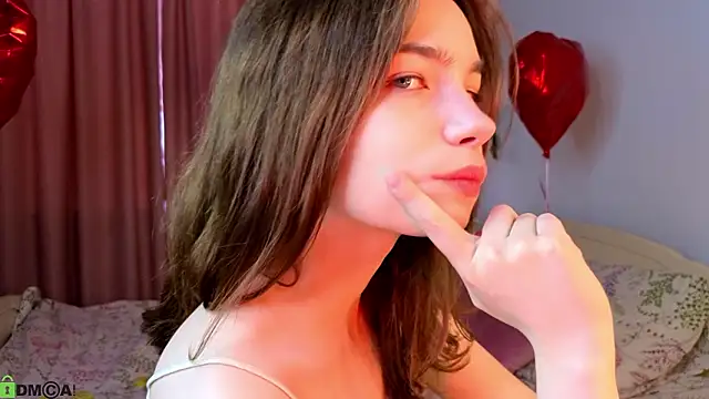 Evi Brook online show from March 24, 8:30 am