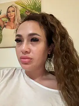 hannacandii online show from November 5, 7:36 pm