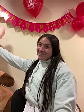 Alyha Cortes online show from March 30, 3:13 pm