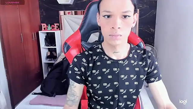 sara slut21 online show from December 2, 4:20 pm