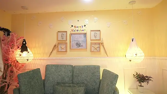 LoonaNyx online show from October 21, 11:33 am