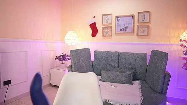 LoonaNyx online show from November 25, 11:32 am