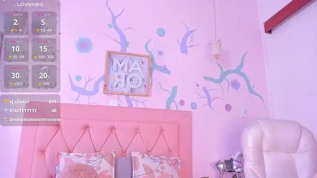 Snapshot of NoahPerez chatting on December 13, 10:26 pm NoahPerez online show from December 13, 10:26 pm