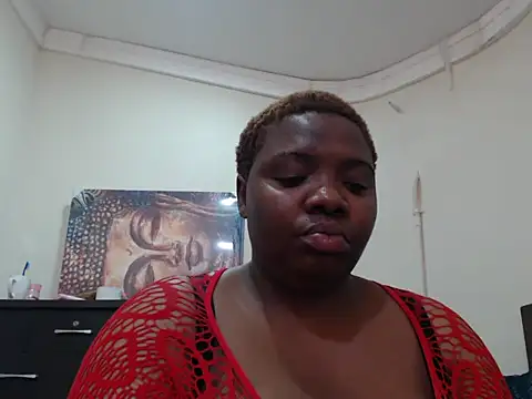 Snapshot of VoluptuousXX5 chatting on September 23, 7:33 am VoluptuousXX5 online show from September 23, 7:33 am