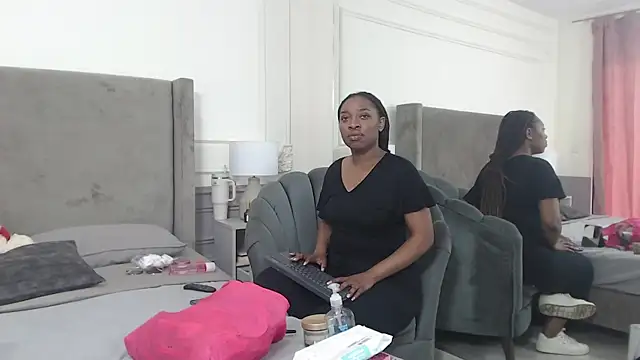 NatashaSilver online show from October 4, 1:20 pm