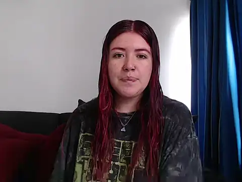 Snapshot of evilheart_69 chatting on October 14, 4:08 pm evilheart 69 online show from October 14, 4:08 pm