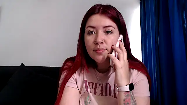 Snapshot of evilheart_69 chatting on October 23, 4:39 pm evilheart 69 online show from October 23, 4:39 pm