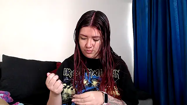 evilheart 69 online show from November 20, 2:39 pm