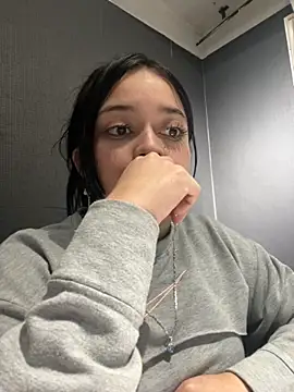 Snapshot of Emily_Rivers_ chatting on October 18, 2:47 am Emily Rivers online show from October 18, 2:47 am