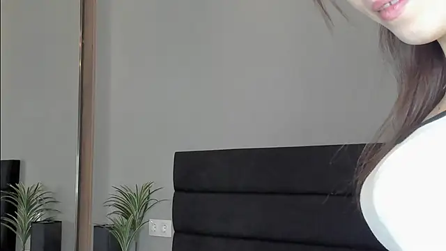 Forever Smiler online show from October 7, 9:06 am