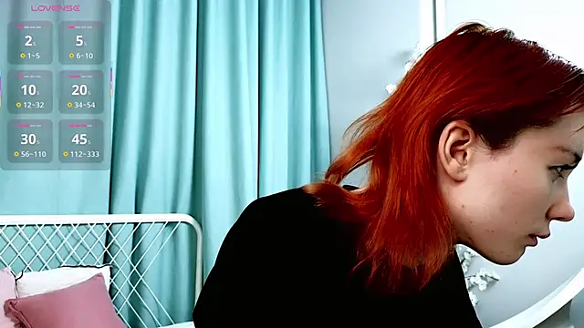 Kiara Dream online show from March 25, 9:10 pm