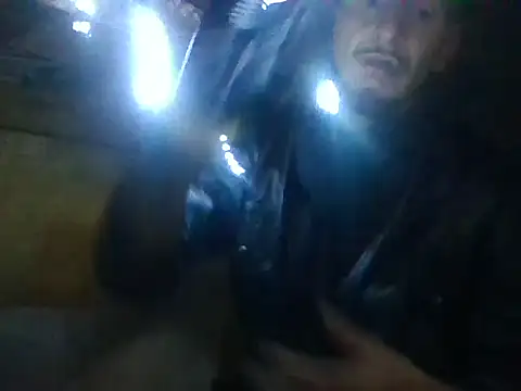 Snapshot of Enano63no chatting on October 22, 6:02 am Enano63no online show from October 22, 6:02 am