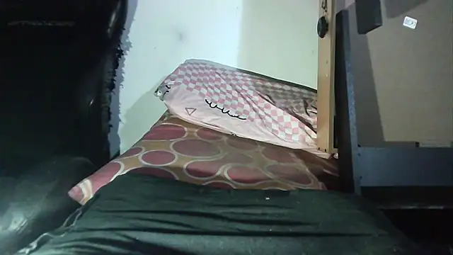 lovehairymature90 online show from March 2, 2:58 am