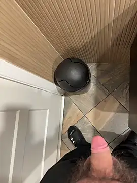 Snapshot of Spartacus514 chatting on October 8, 10:29 pm Spartacus514 online show from October 8, 10:29 pm