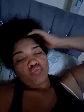 Snapshot of madelene chatting on January 23, 5:35 am madelene online show from January 23, 5:35 am