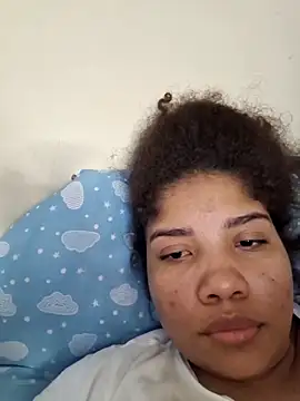 Snapshot of madelene chatting on March 8, 5:28 am madelene online show from March 8, 5:28 am