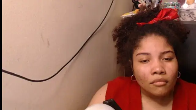 Snapshot of madelene chatting on November 30, 1:53 am madelene online show from November 30, 1:53 am