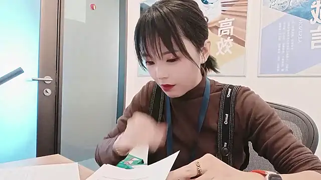 KKMM168 online show from October 29, 2:36 am