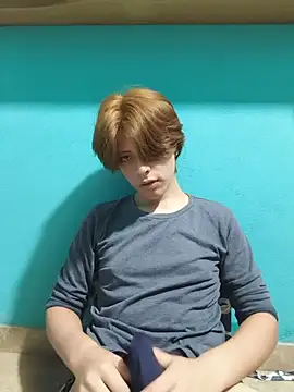 Snapshot of ethan_manovan chatting on July 2, 10:49 pm ethan manovan online show from July 2, 10:49 pm