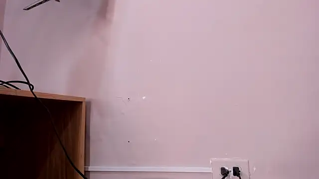 Snapshot of emma__rose1 chatting on October 7, 1:58 am emma rose1 online show from October 7, 1:58 am