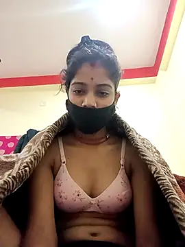 Snapshot of Basanti_143 chatting on November 18, 11:15 pm Basanti 143 online show from November 18, 11:15 pm