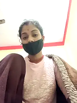 Snapshot of Basanti_143 chatting on November 29, 12:13 am Basanti 143 online show from November 29, 12:13 am