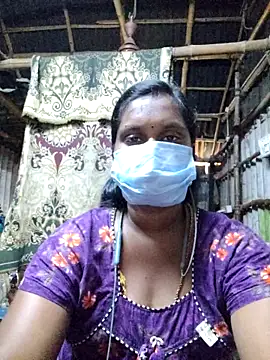 Snapshot of Tamildivya18 chatting on September 11, 6:02 am Tamildivya18 online show from September 11, 6:02 am