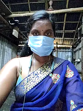 Snapshot of Tamildivya18 chatting on September 18, 8:38 am Tamildivya18 online show from September 18, 8:38 am