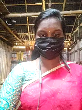 Snapshot of Tamildivya18 chatting on October 16, 4:35 am Tamildivya18 online show from October 16, 4:35 am