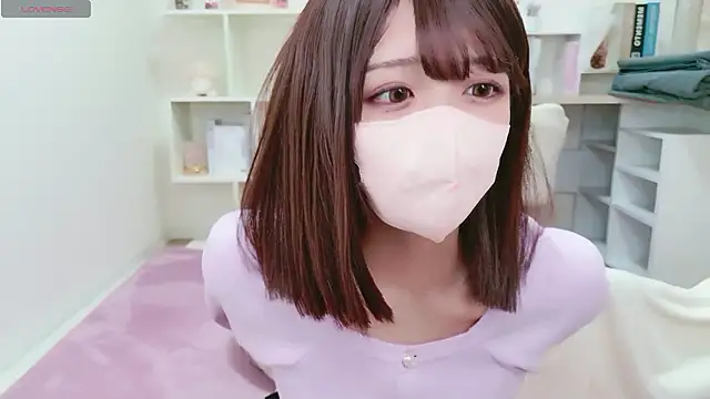 Reina Fcup online show from April 12, 4:17 am