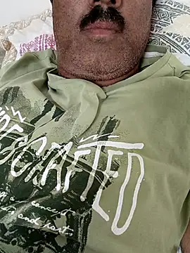 moonflower25 online show from September 12, 4:07 pm