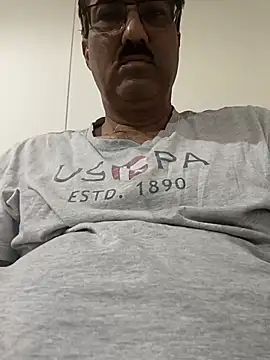 moonflower25 online show from October 23, 4:34 am