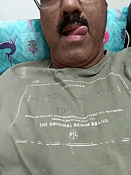 moonflower25 online show from February 19, 5:53 pm